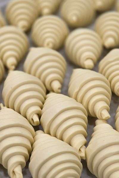 Trabajo en pasteleria temprano. Asegurado con segurosagencia.con red de confianza