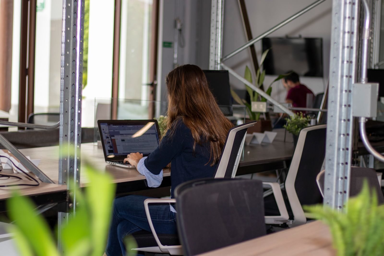Seguro para oficina: Coberturas que de verdad necesita tu negocio